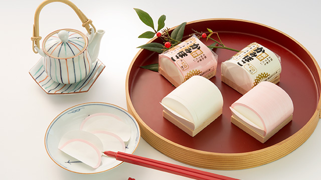 「かみぼこ」は板についてる縁起物。